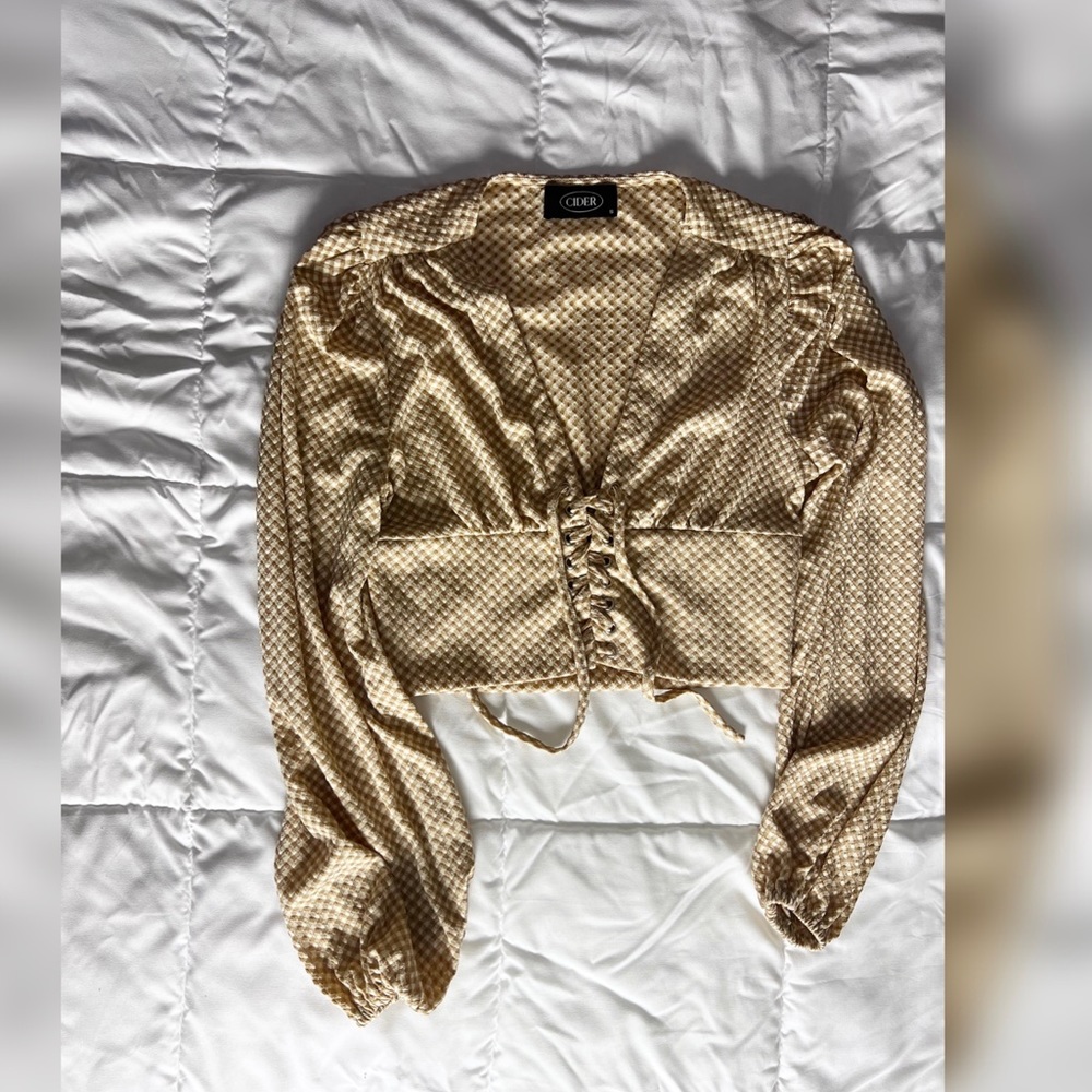 Crop long sleep top
